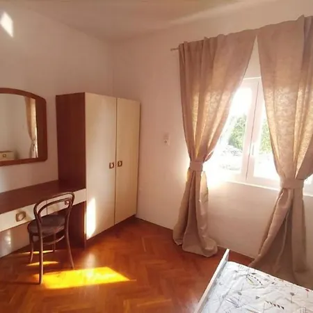 Hortenzija, Rab Апартаменты Barbat na Rabu